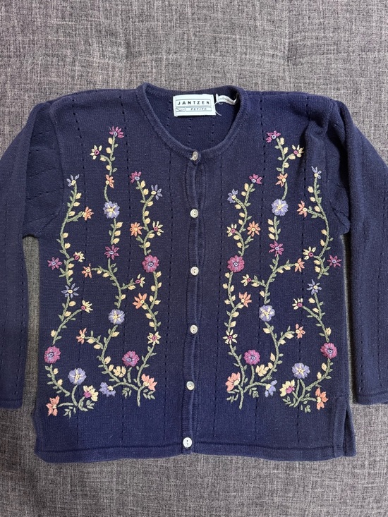 Vintage Sweaters - Vintage Jantzen Embroidered Floral Cardigan Navy Cottagecore Petite